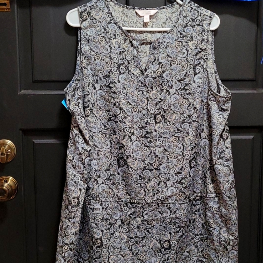 XL no sleeve dress
